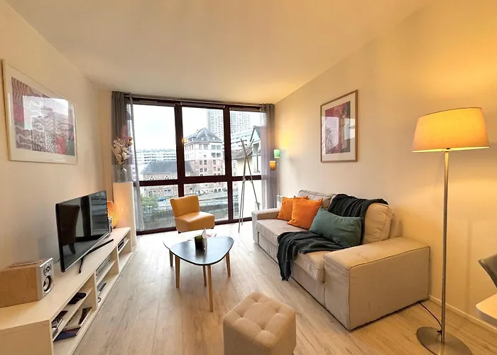 Le Nantais, Centre De Rennes Avec Garage Prive